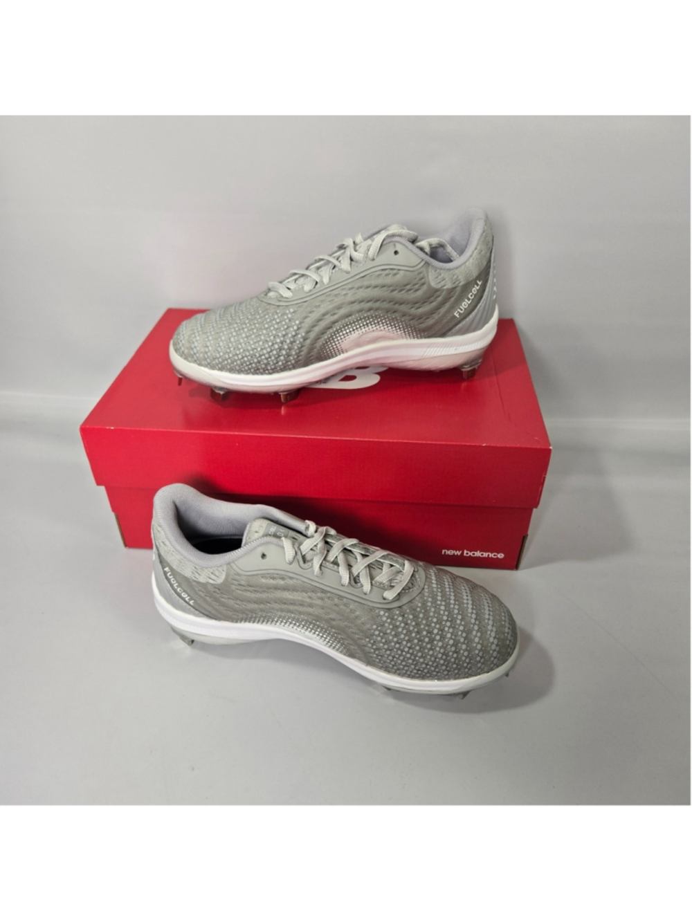 New Balance FuelCell 4040v7 Baseball Cleats Mens 5.5 Womens 7 Gray Metal NIB